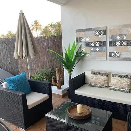 Villa Homeforguest En Con Piscina Y Jardin Pasito Blanco